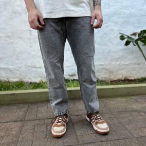 Jean Mom Sky Gris