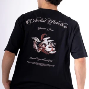 Remera Celestial Negra